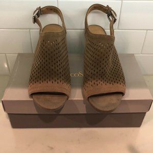 Taupe Leather Open Toe Casual Heel Sandals-Sz 7.5